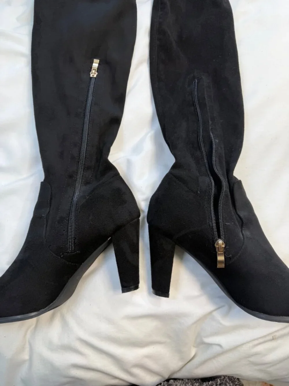 Catherine Malandrino Sorcha Black Faux Suede Thigh High Boots 7.5 Heeled